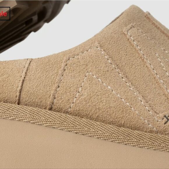 UGG New Heights Clog- Mustard Seed - Picture 5 of 12